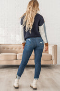 Center of Attention Distressed Jeans