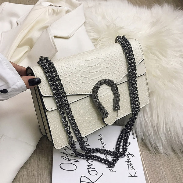 2019 New  Shoulder Bag Chains Messenger Bag Fashion Girls Casual Handbag Simple Leisure Personality Small Square Women Bag