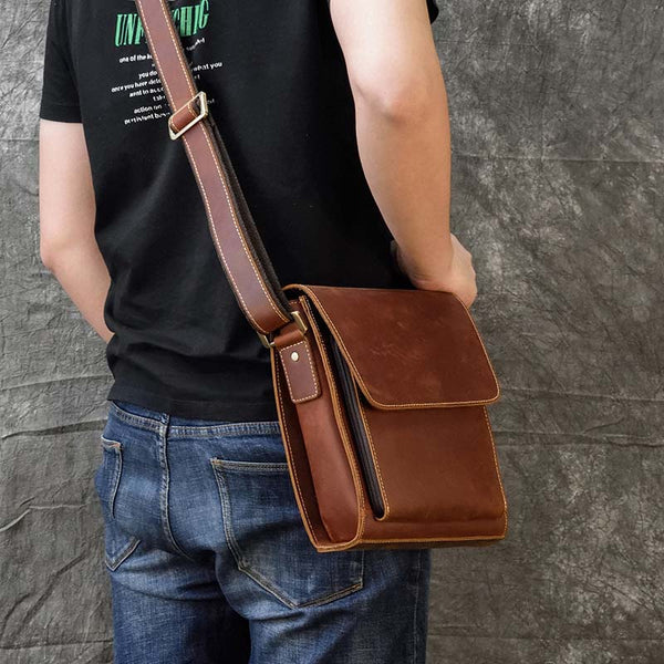Men's Vintage Genuine Leather iPad Messenger Bag Thick Cow Leather Shoulder Bag Small Casual Crossbody Bag Cowhide Briefcase